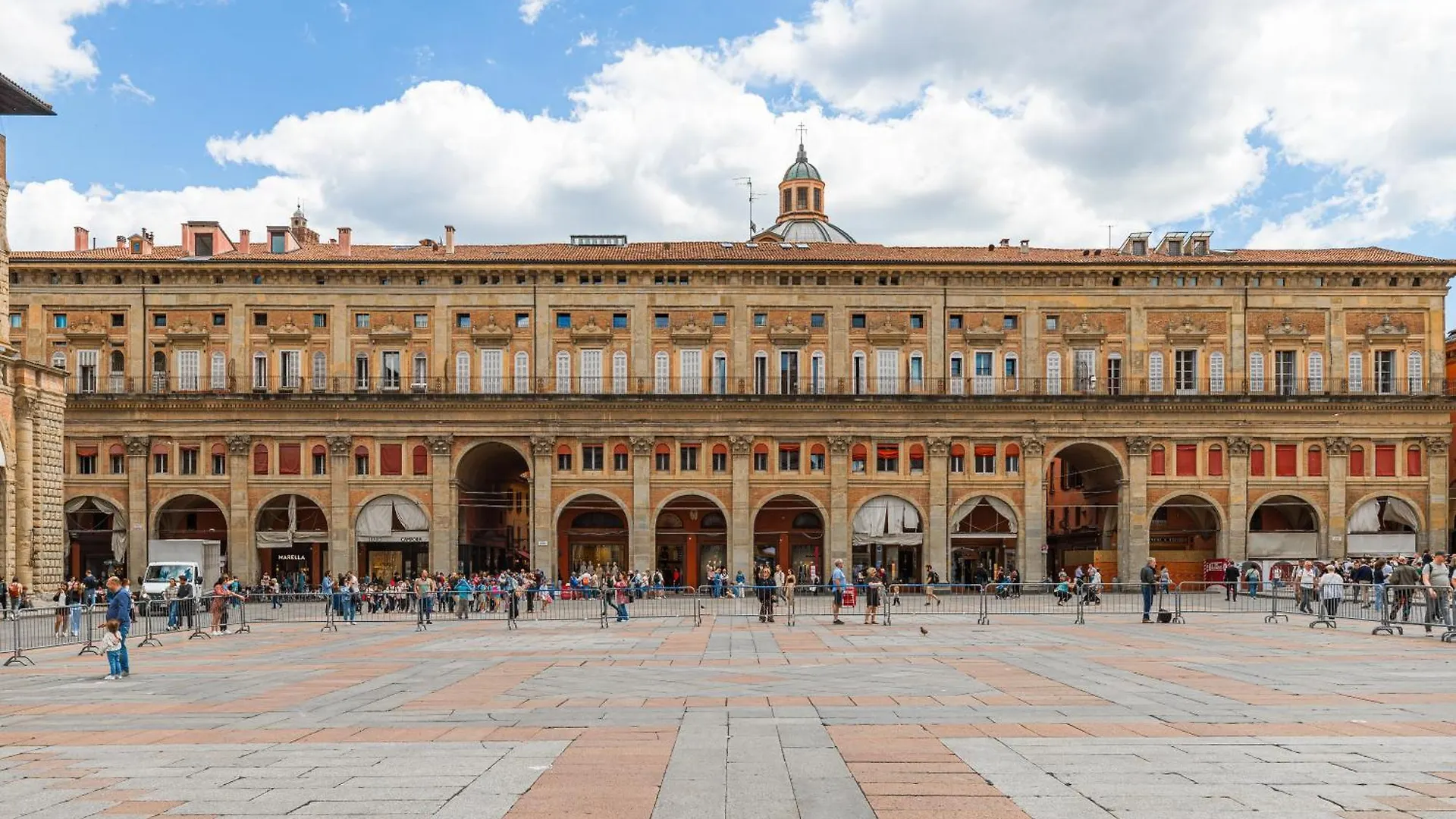 Immobo Panorama - Piazza Maggiore View Bologna Apartment